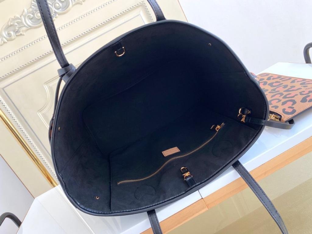 Louis Vuitton Neverfull MM Monogram Empreinte 31cm