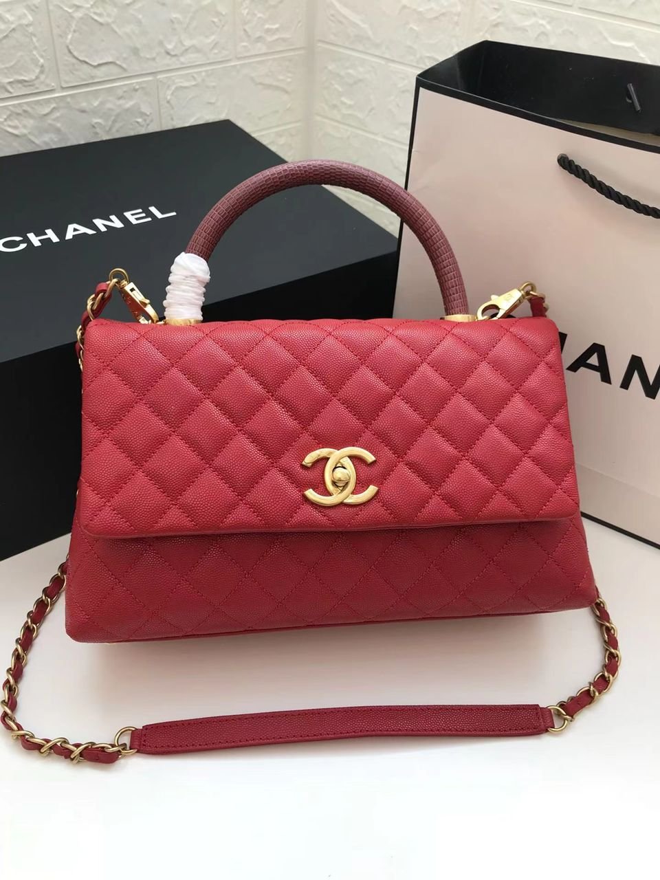 Chanel Coco Handle Quilted Lizard Handle Bag 30cm Caviar Leather Gold Hardware Spring/Summer Act 1 Collection, Red