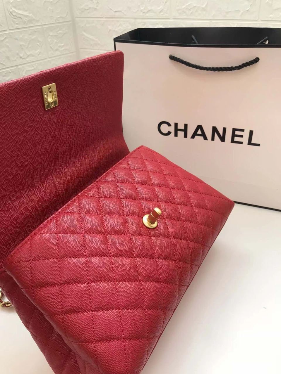 Chanel Coco Handle Quilted Lizard Handle Bag 30cm Caviar Leather Gold Hardware Spring/Summer Act 1 Collection, Red