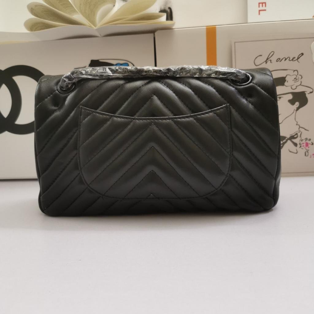 Chanel Flap Bag Black 26cm