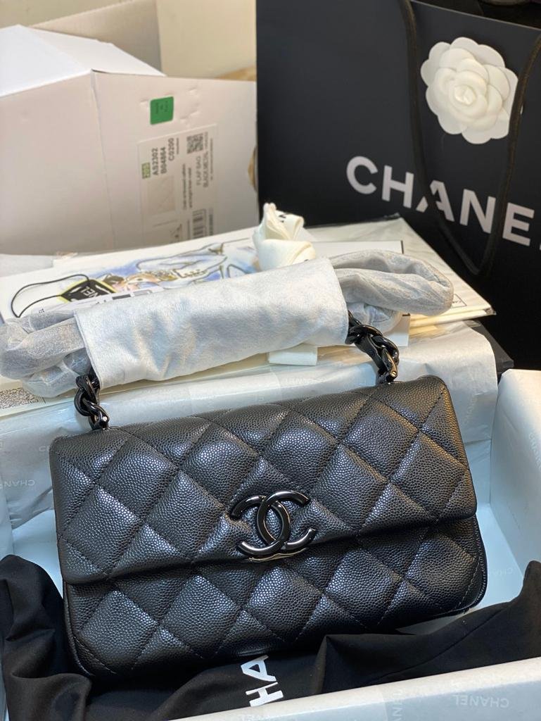 Chanel Classic Flap Bag 20cm Black