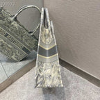 Christian Dior White Handle Bag 37cm