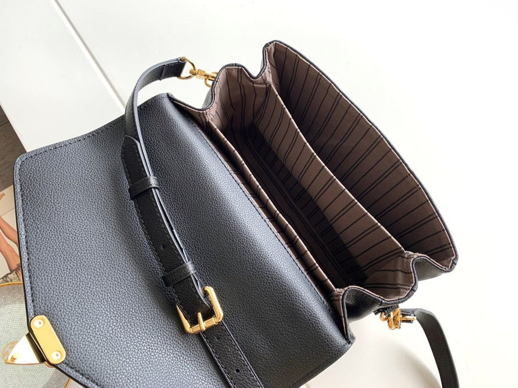 Louis Vuitton Pochette Métis Handbag M41487 29cm Black