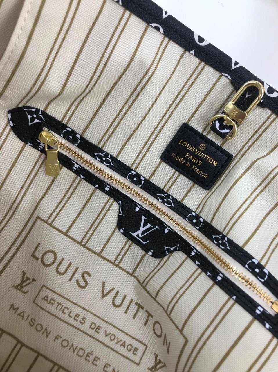 Louis Vuitton Neverfull MM Monogram Empreinte 31cm White/Orange