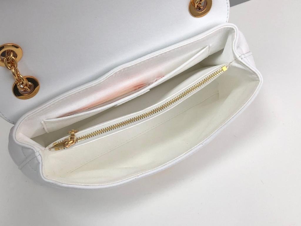 Louis Vuitton New Wave Chain Bag 24cm White