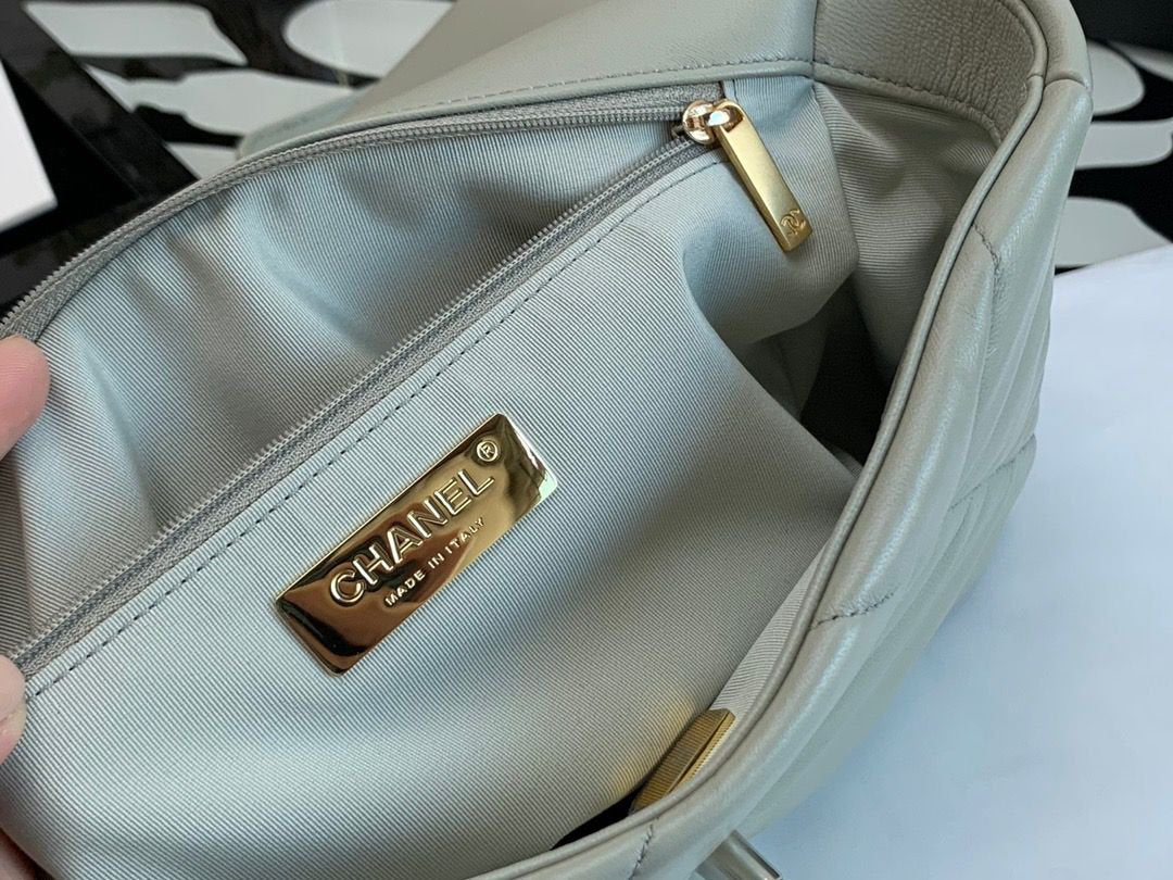Chanel Flap Bag Classic 26cm Grey