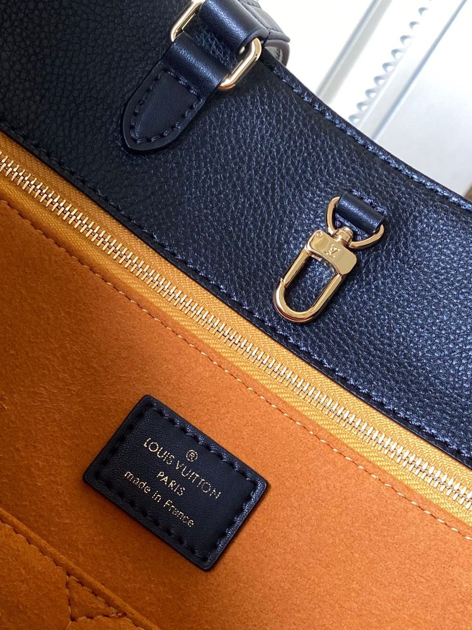 Louis Vuitton On The Go MM 34cm