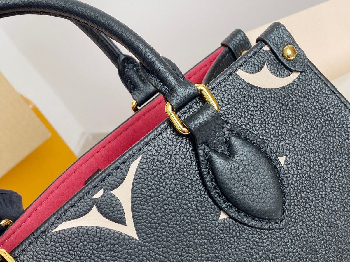 Louis Vuitton Handle Bag 25cm Black