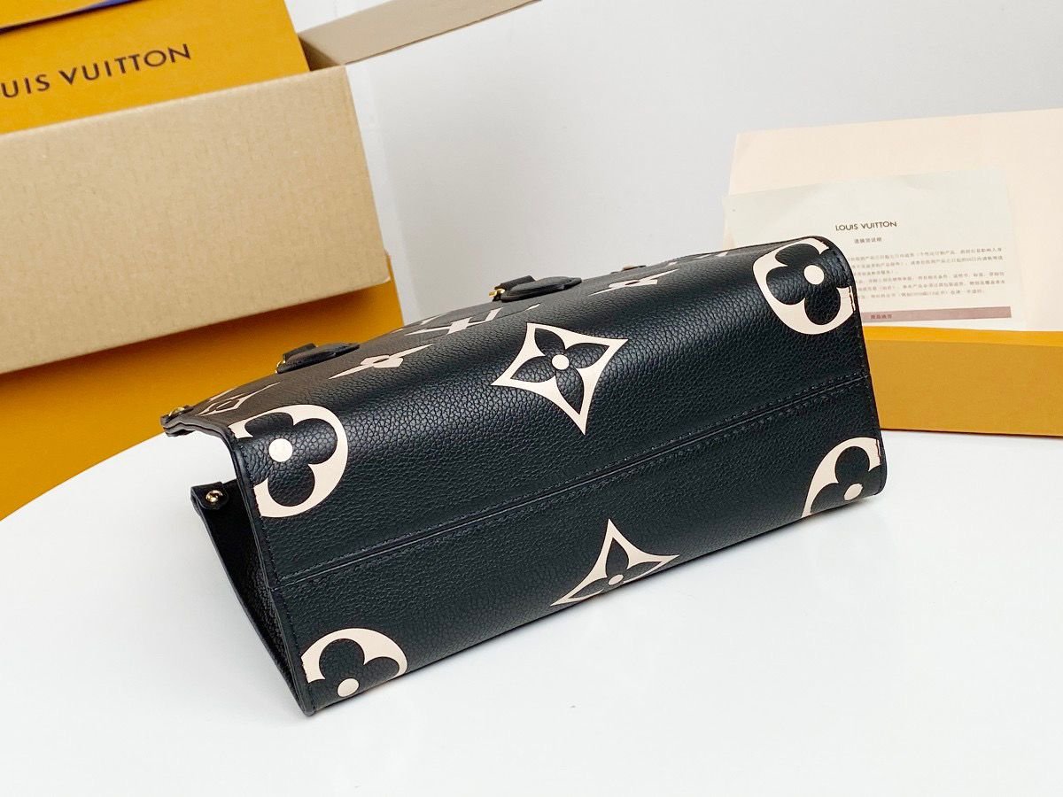 Louis Vuitton Handle Bag 25cm Black