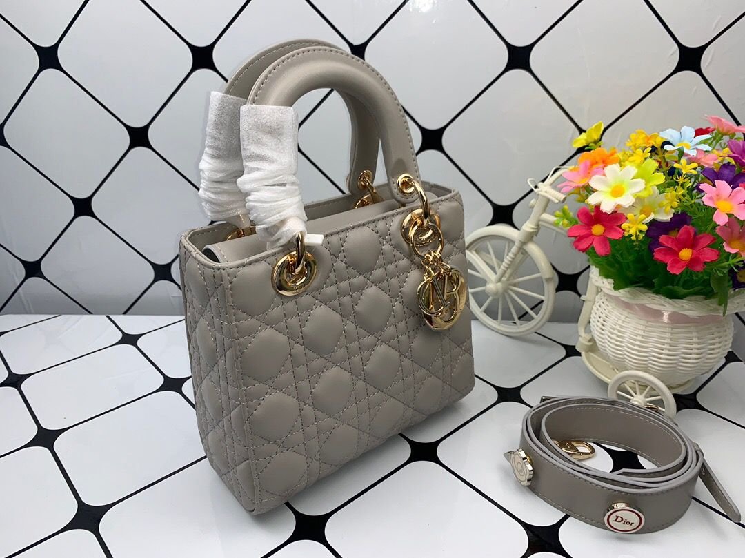 Christian Dior Lady Dior Bag Metal Hardware Spring Collection 20cm Dark Grey