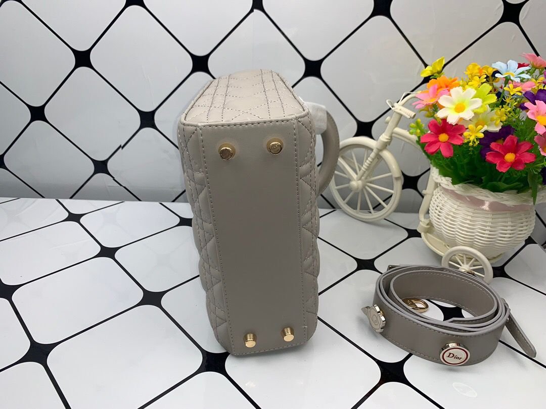Christian Dior Lady Dior Bag Metal Hardware Spring Collection 20cm Dark Grey