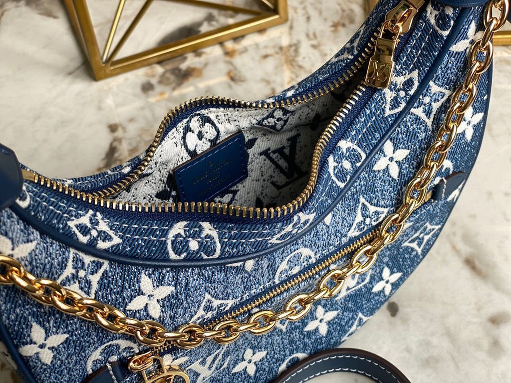 Louis Vuitton M81098 Loop 24cm Blue