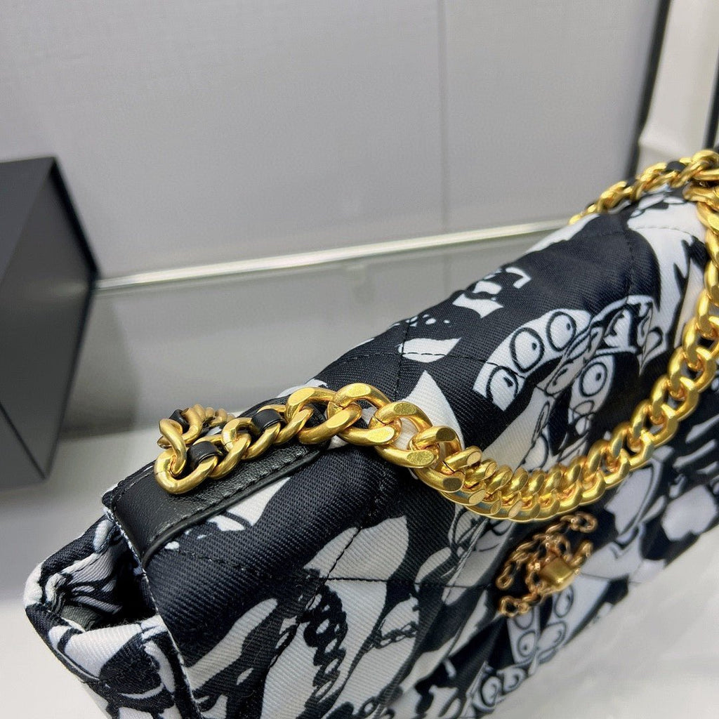 Chanel Flap Bag 30cm Black And White