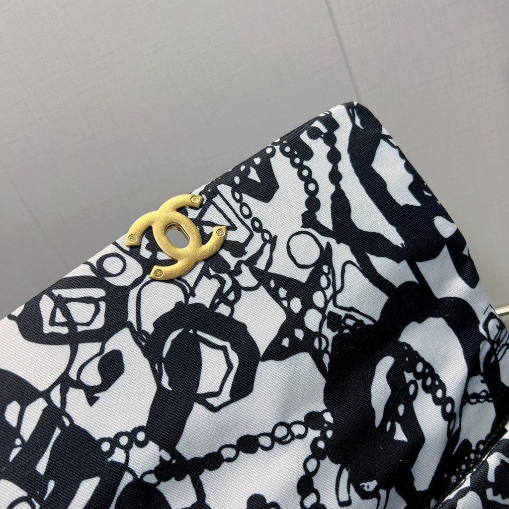 Chanel Flap Bag 30cm Black And White