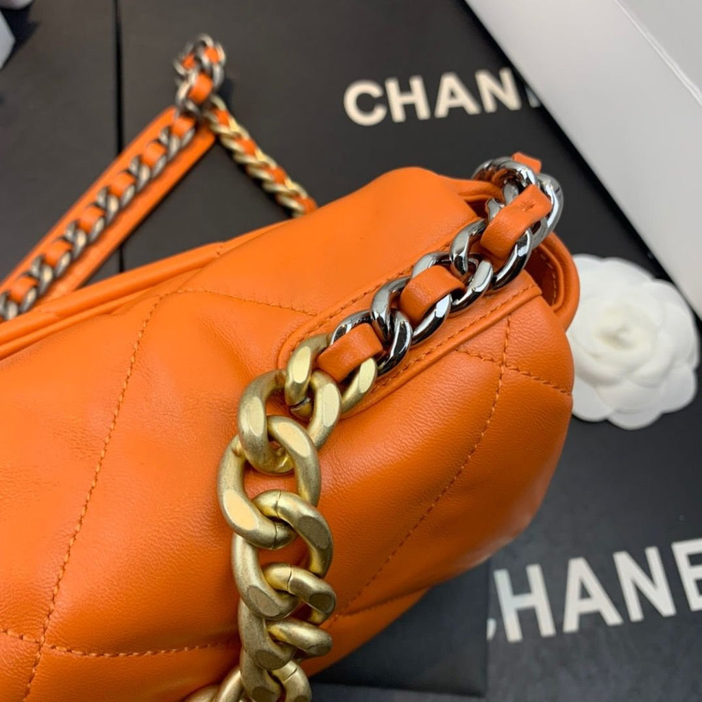 Chanel Flap Bag Classic 26cm