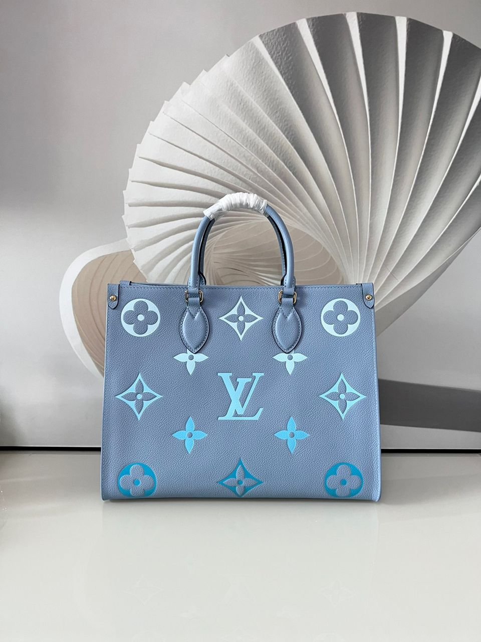 Louis Vuitton By The Pool OnTheGo MM Bag 35cm Monogram Empreinte Canvas Leather Spring/Summer Collection Blue