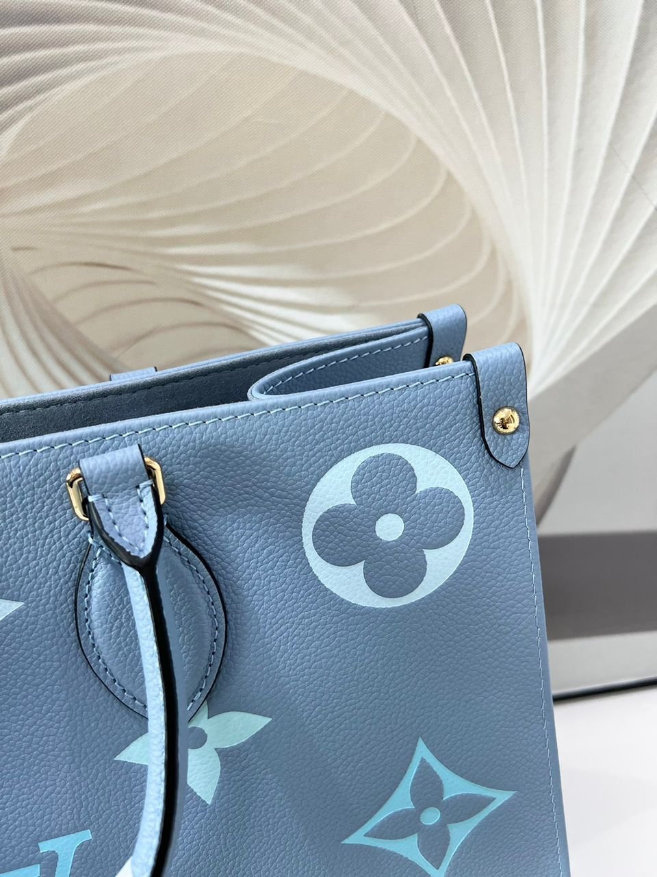 Louis Vuitton By The Pool OnTheGo MM Bag 35cm Monogram Empreinte Canvas Leather Spring/Summer Collection Blue