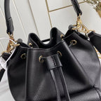 Louis Vuitton LockMe Bucket Bag 24cm Grained Calfskin Leather Spring/Summer Collection M57687 Black