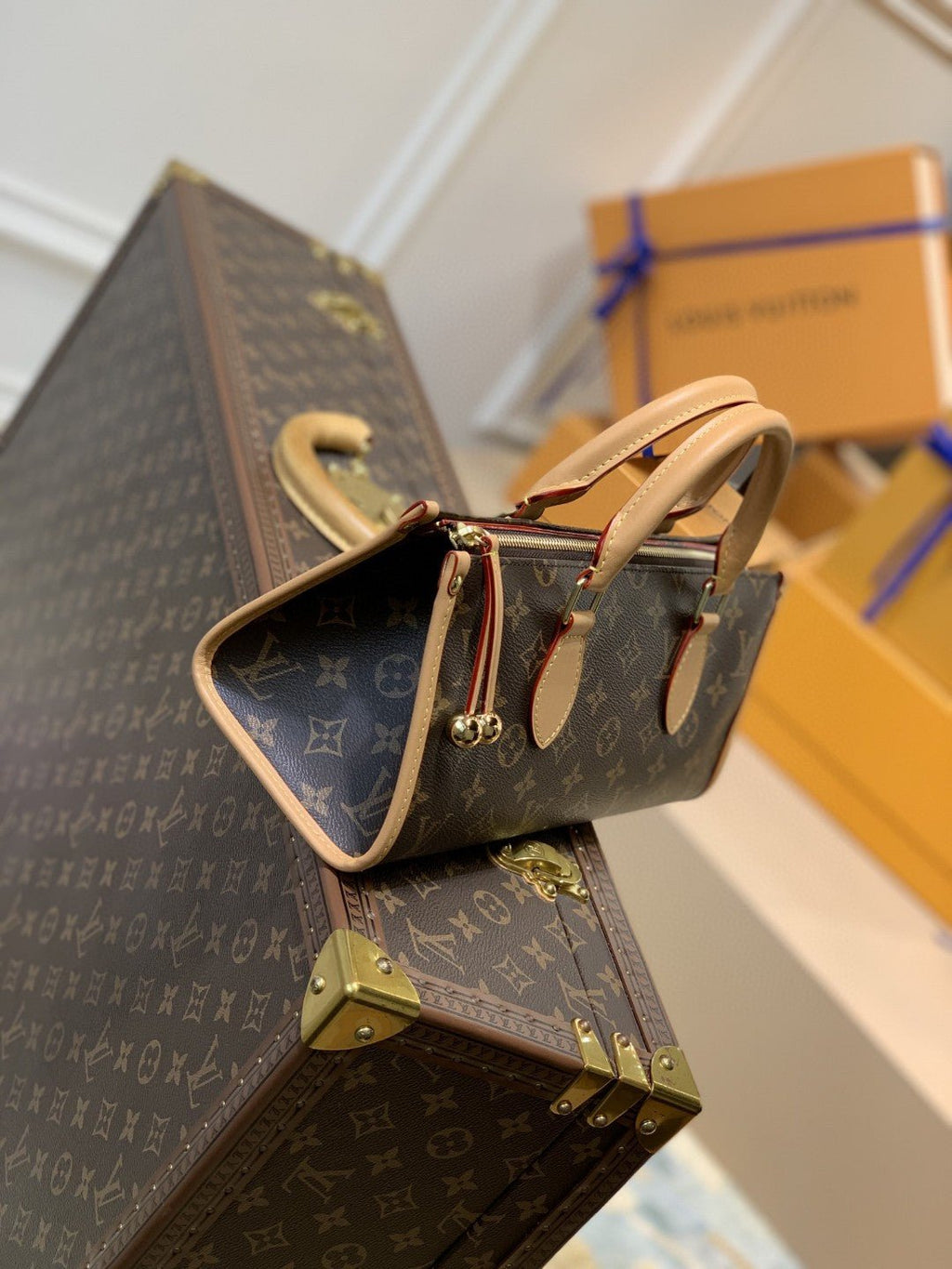 Louis Vuitton M40009 Handlebag 30cm Brown