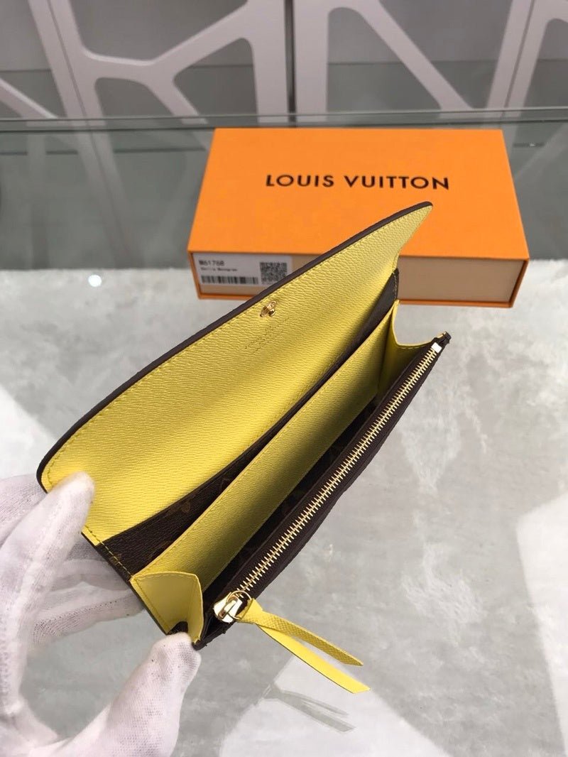 Louis Vuitton Wallet 19cm Brown