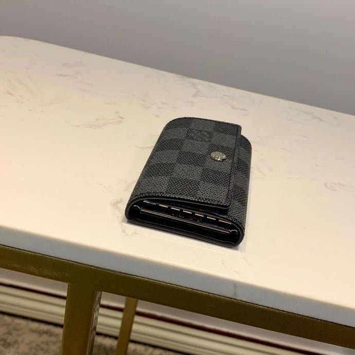 Louis Vuitton 6 Key Holder Damier 10cm Grey
