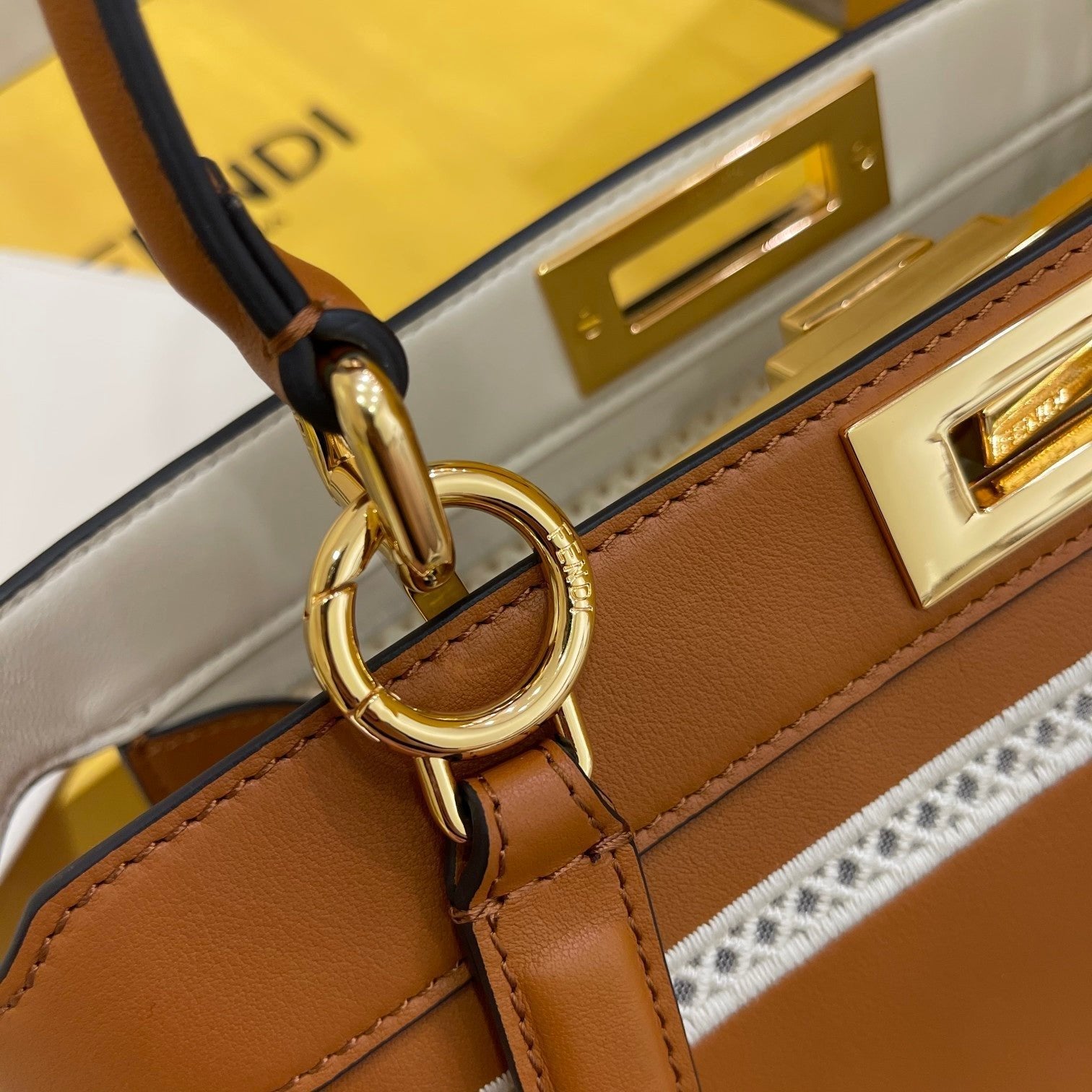 Fendi Peekaboo Bag 33cm Brown