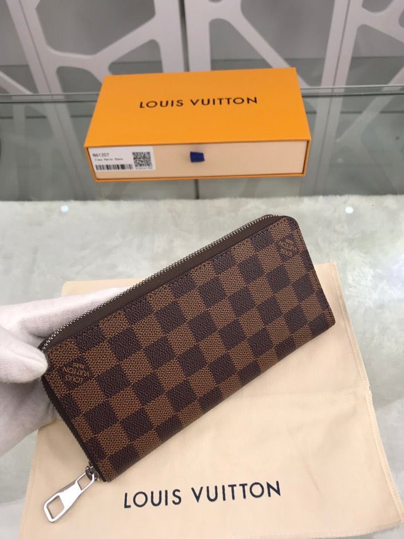 Louis Vuitton Zippy Vertical Wallet 20cm