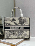 Christina Dior Book Tote Bag 41 cm Black/Beige