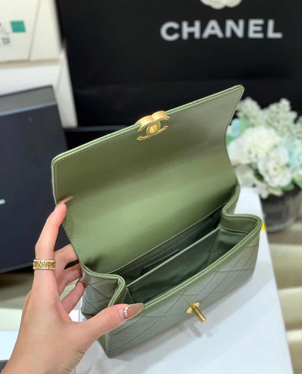 Chanel Co Co Cross Body Bag 24cm Green