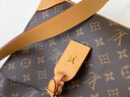 Louis Vuitton Crossbody 31cm Brown