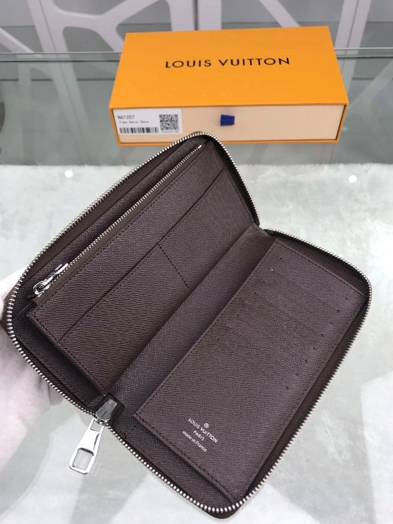 Louis Vuitton Damier Wallet 20cm Brown