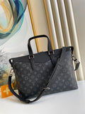 Louis Vuitton M40566 Briefcase Explorer 39cm