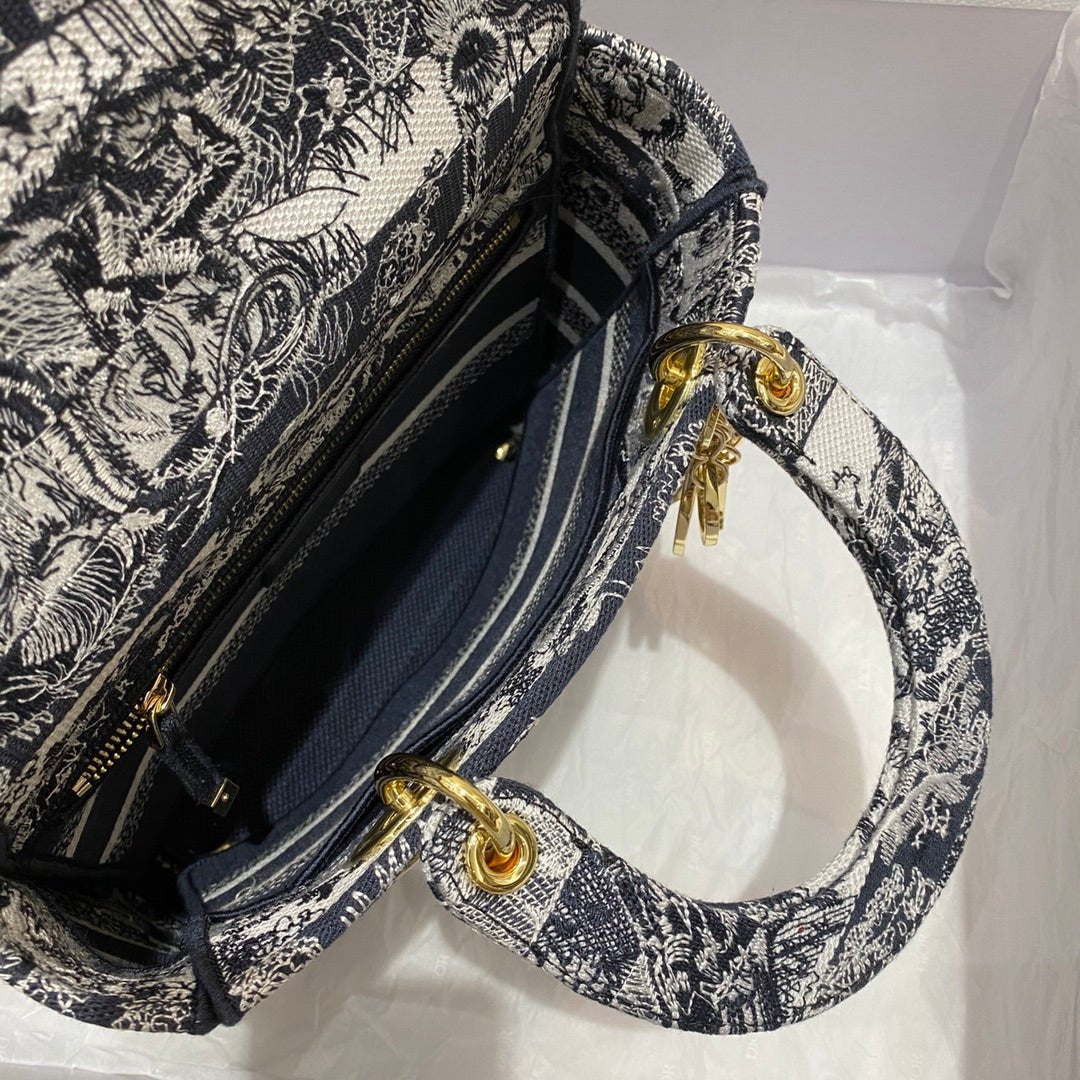 Christian Dior Medium Lady Dior Bag 24cm