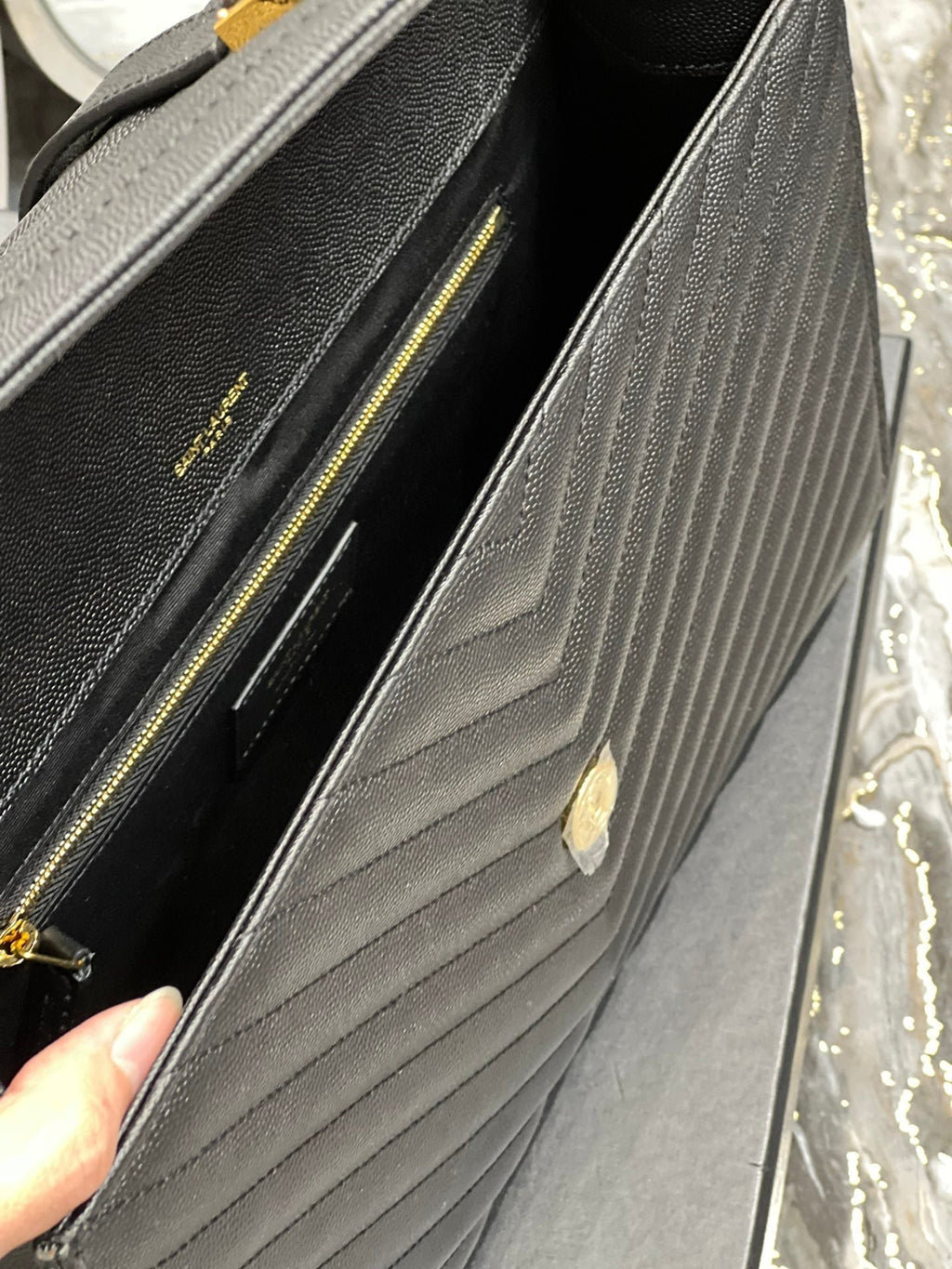 Saint Laurent College Large Chain Bag 32cm Black