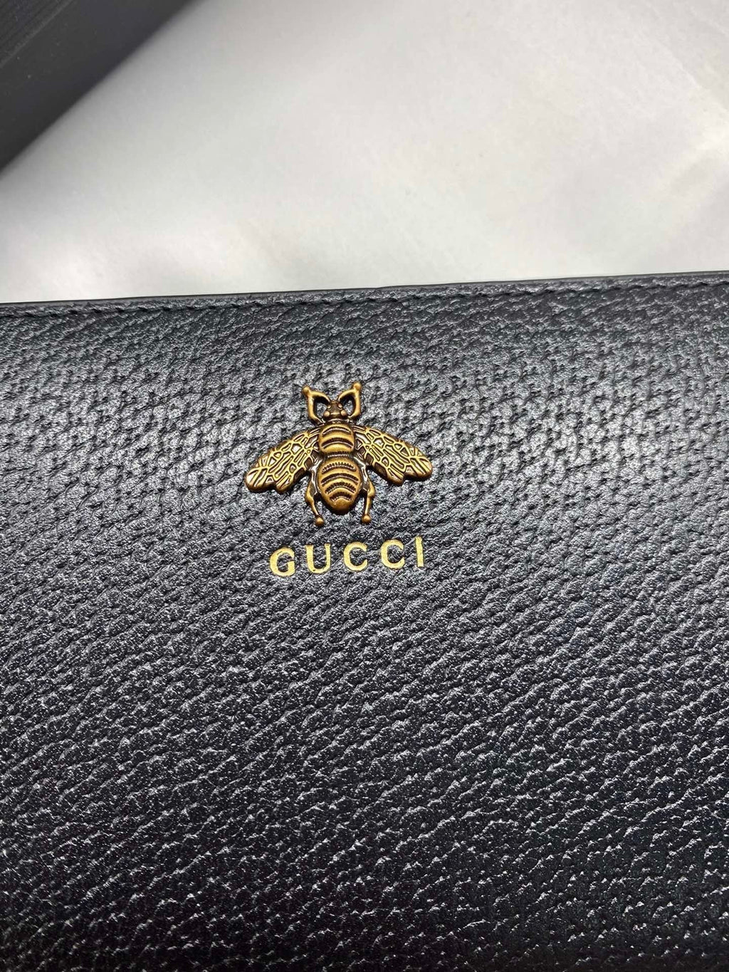 Bee Detailed Hammered Leather Black Clutch 19cm