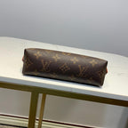 Louis Vuitton Cosmetic Pouch 19cm Brown