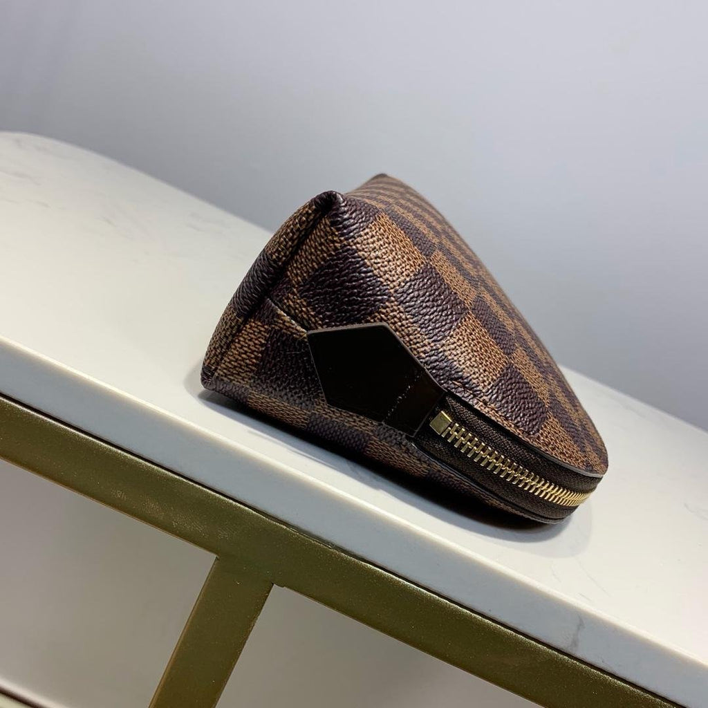 Louis Vuitton Pouch Monogram 19cm Brown