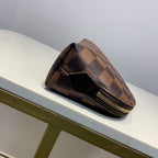 Louis Vuitton Pouch Monogram 19cm Brown