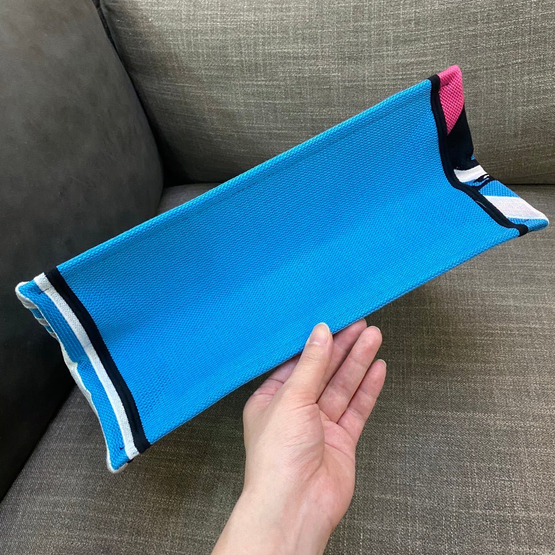 Christian Dior Medium Book Tote 36cm