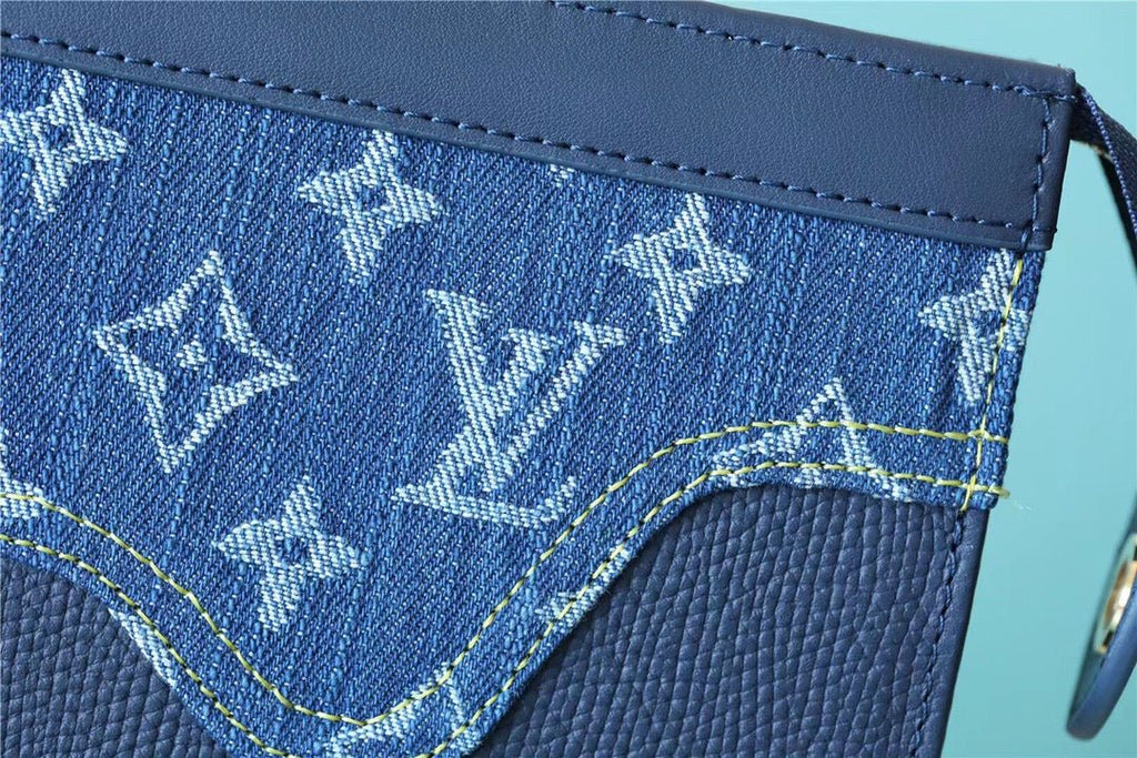 Louis Vuitton Pochette Voyage MM Monogram Drip Blue By Nigo For Pre-Spring, Men’s Travel Accessories 27cm LV M45961