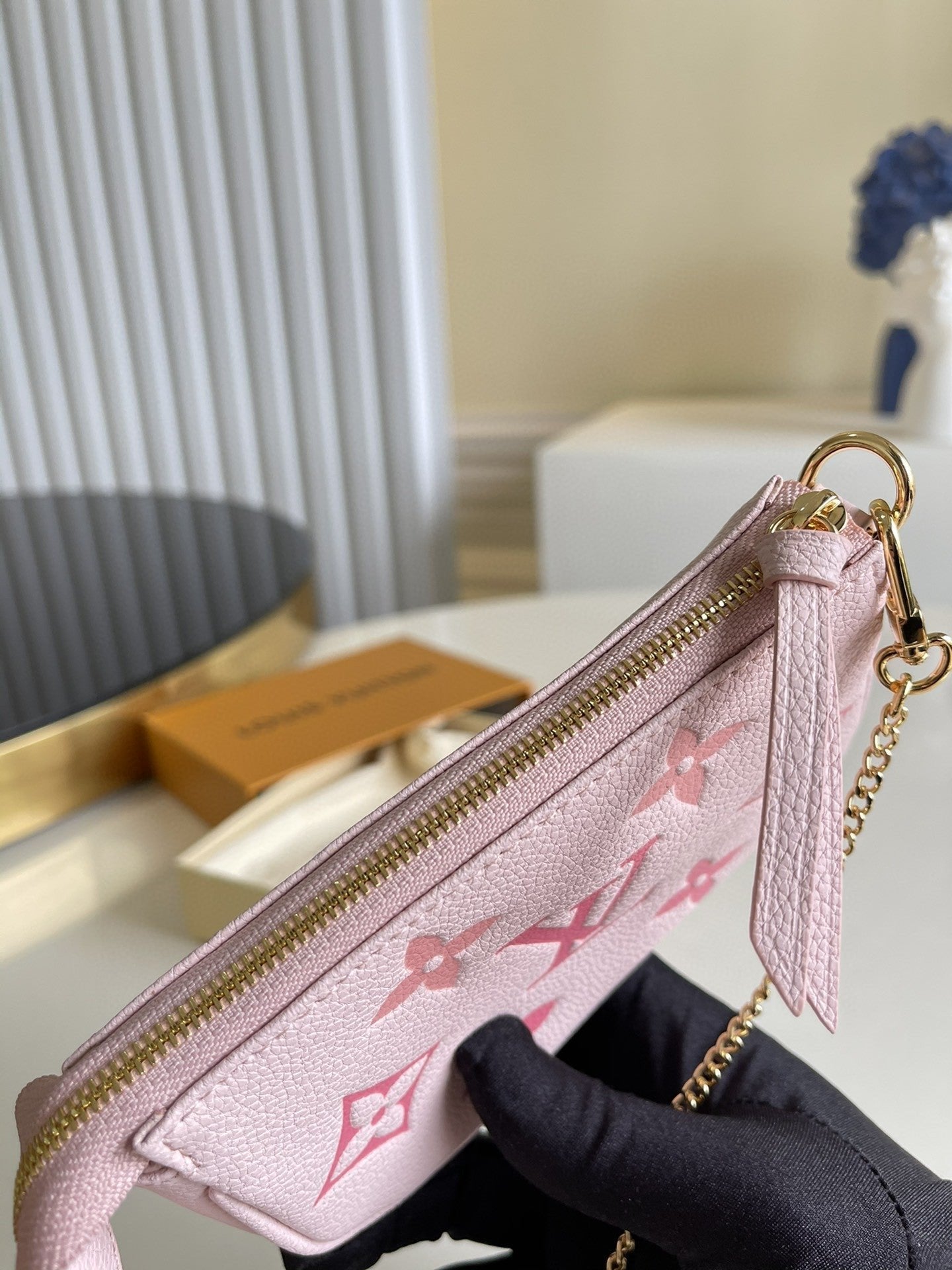 Louis Vuitton Monogram Empreinte Bag 16cm Pink