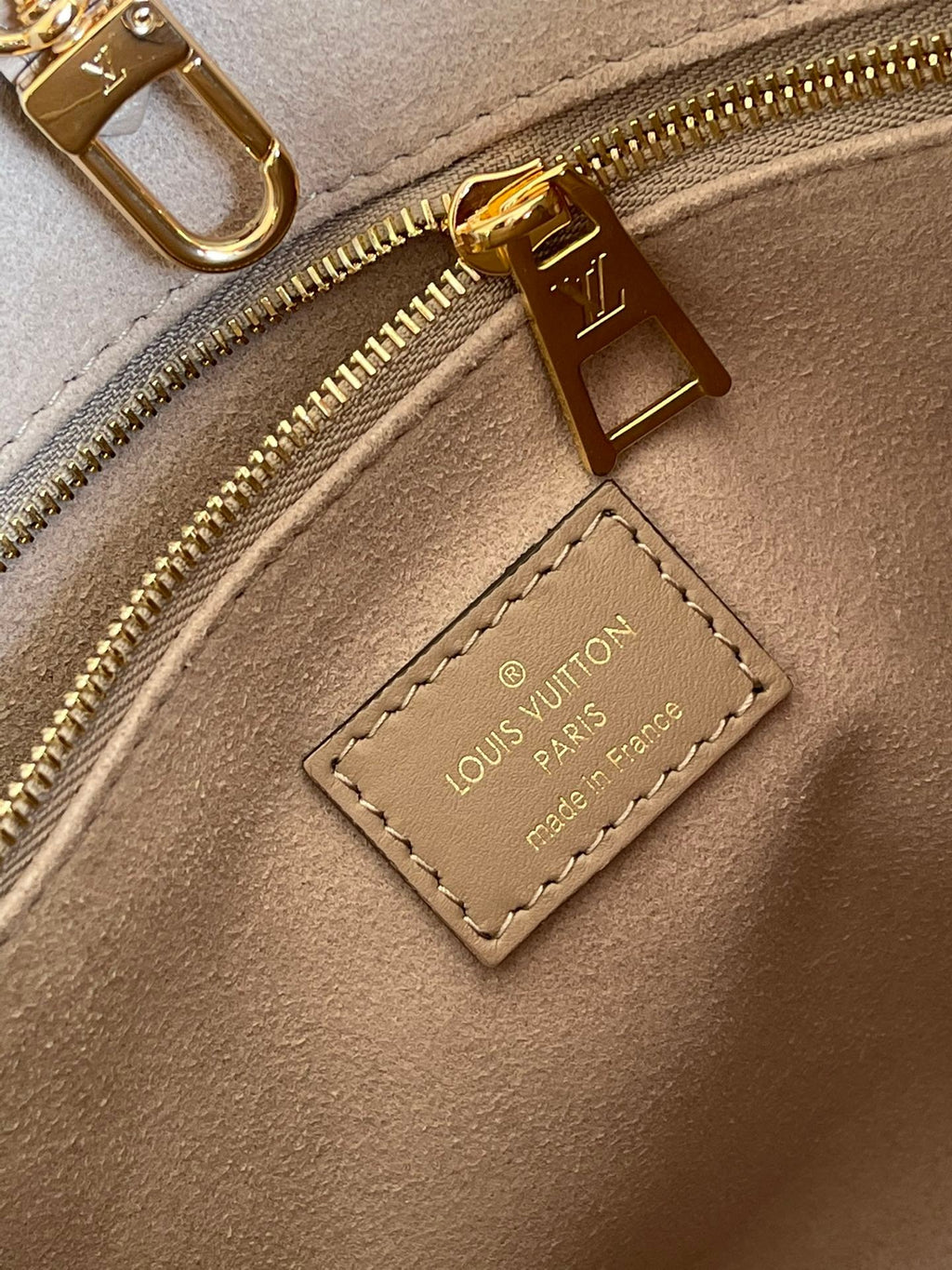 Louis Vuitton Handle Bag 25cm Light-Brown