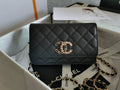 Chanel Mini Flapbag 19cm Black