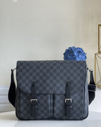 Louis Vuitton Christopher Messenger Bag Damier Graphite 33cm