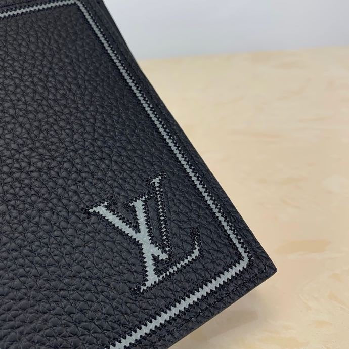 Louis Vuitton Taurllion Wallet 14cm Black
