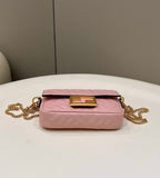 Fendi Baguette Bag 19cm Pink