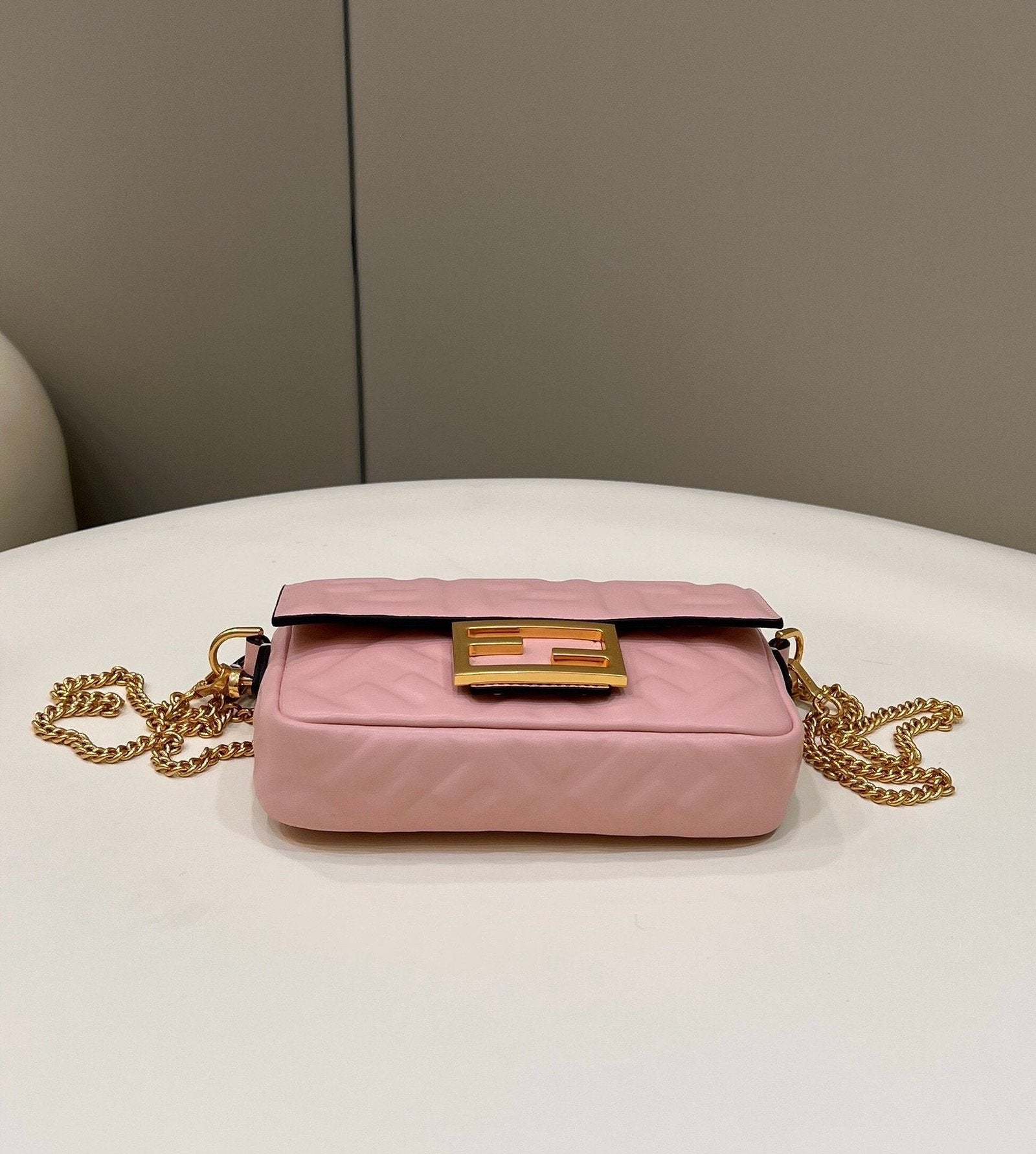 Fendi Baguette Bag 19cm Pink