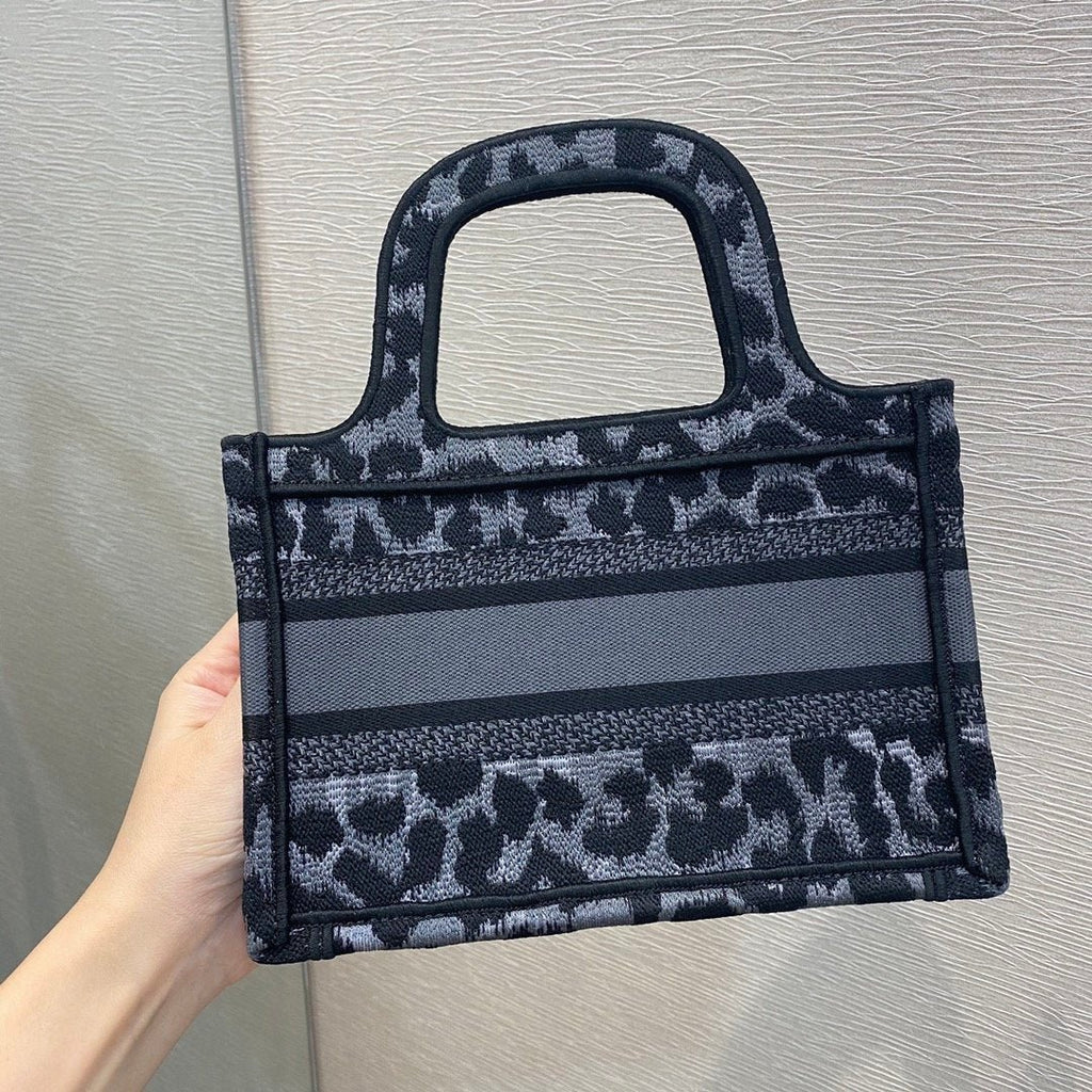 Christian Dior Mini Book Tote 23cm Leopard