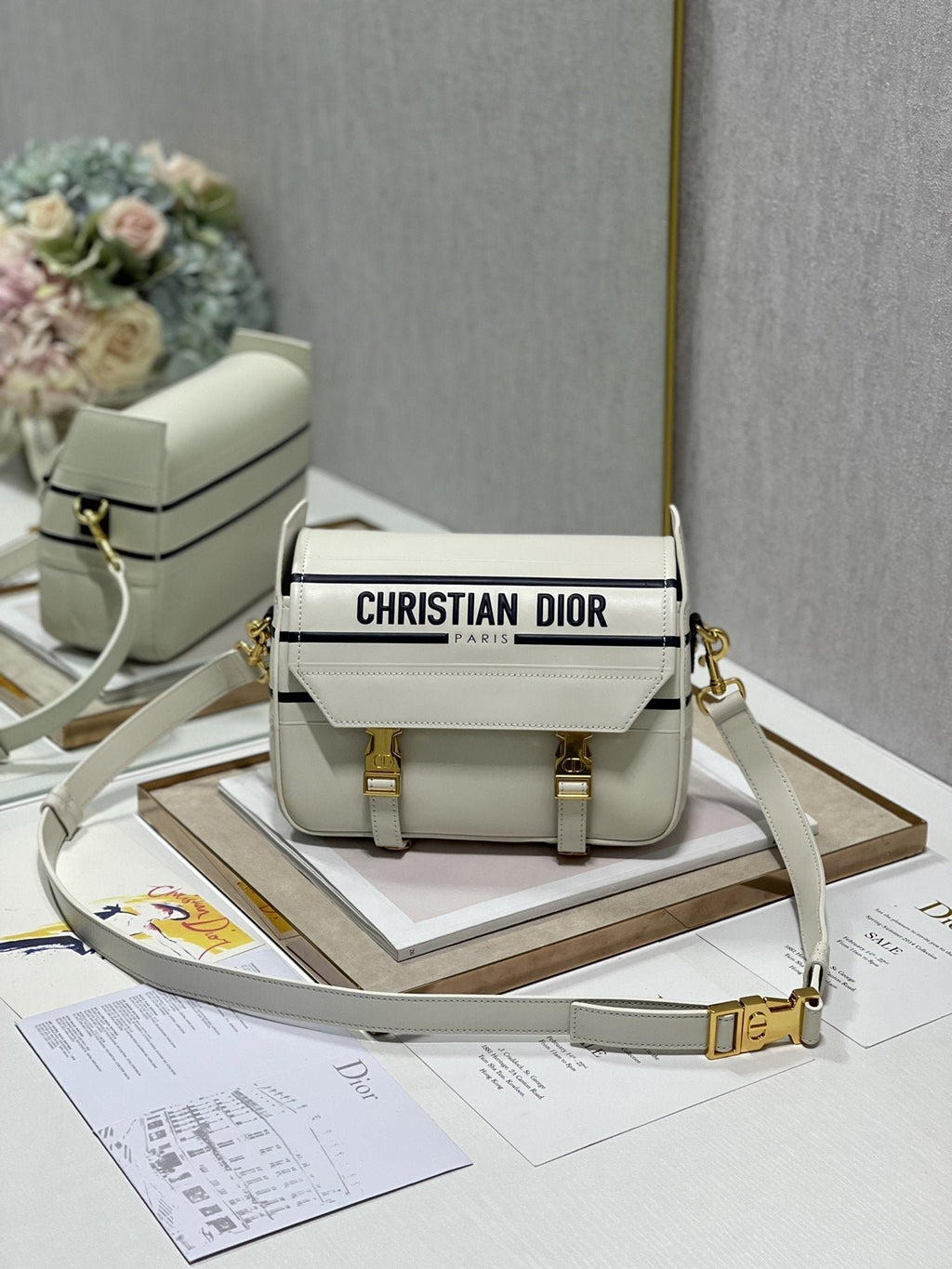 Christian Dior D-Bubble Bucket Bag 24cm White