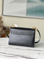 Louis Vuitton Twist MM 23cm Black